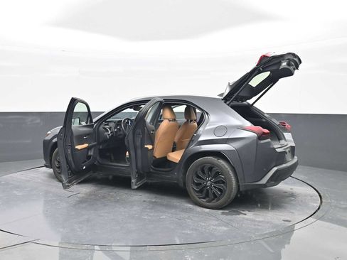 Used 2024 Lexus UX 250h AWD w/ Premium Package image 44