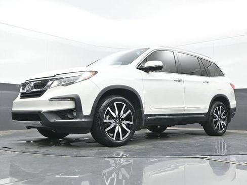 Certified 2022 Honda Pilot Touring image 21