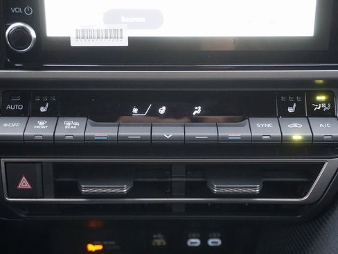 New 2026 Toyota Camry SE image 14