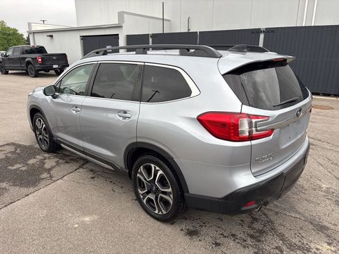 Certified 2023 Subaru Ascent Limited AWD/4WD image 5