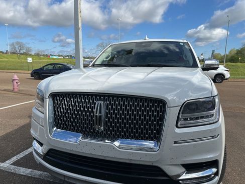Used 2020 Lincoln Navigator L Black Label image 2