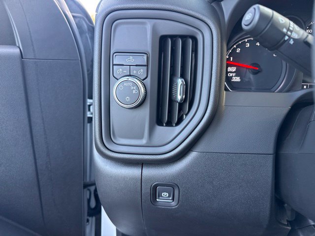 Used 2025 GMC Sierra 1500 Pro w/ Pro Value Package RWD image 28