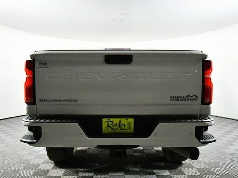 Used 2024 Chevrolet Silverado 3500 High Country w/ Technology Package image 12