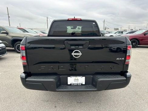 Used 2023 Nissan Frontier S w/ Technology Package image 4