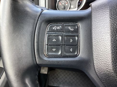 Used 2017 RAM 1500 Lone Star image 29