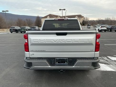 Used 2022 Chevrolet Silverado 1500 LT image 6