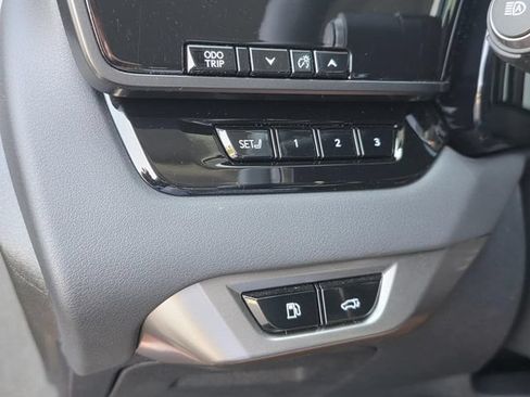Used 2023 Lexus RX 350 FWD w/ Accessory Package image 30