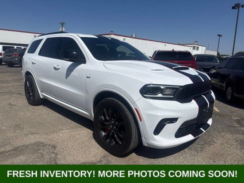 Used 2024 Dodge Durango GT RWD image 1