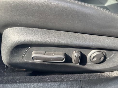 Used 2023 Honda Accord EX-L image 11