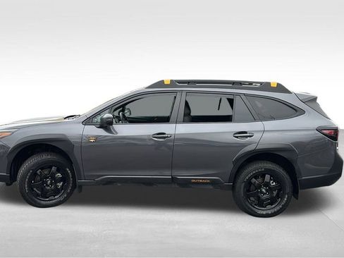 Used 2023 Subaru Outback Wilderness image 4