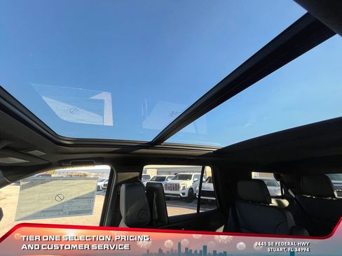 New 2026 GMC Yukon Denali w/ Denali Reserve Package image 36