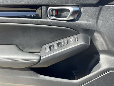 Used 2022 Honda Civic EX-L image 22