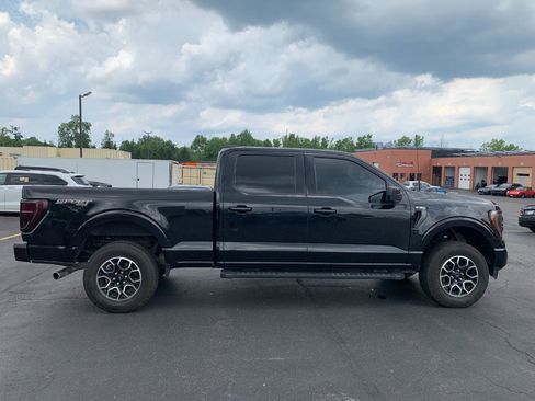Used 2022 Ford F150 XLT w/ Equipment Group 302A High AWD/4WD image 3