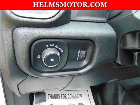 Used 2025 RAM 3500 Tradesman w/ Chrome Appearance Group image 24