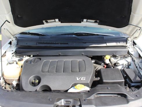 Used 2018 Dodge Journey GT image 9