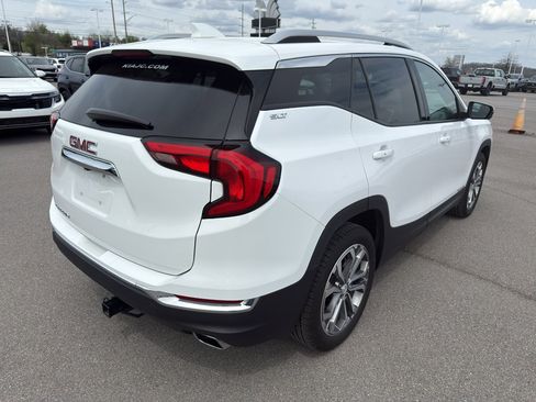 Used 2019 GMC Terrain SLT w/ Preferred Package FWD image 10