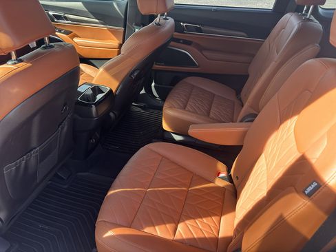 Used 2025 Kia Telluride SX X-Line image 8