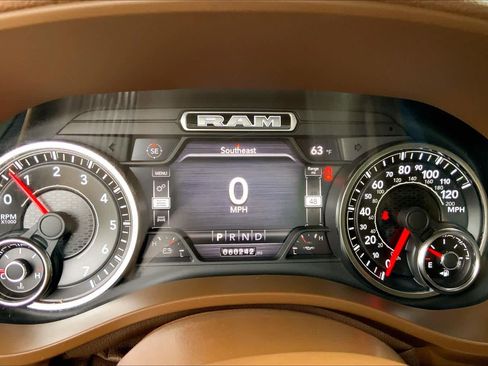 Used 2021 RAM 1500 Laramie image 24