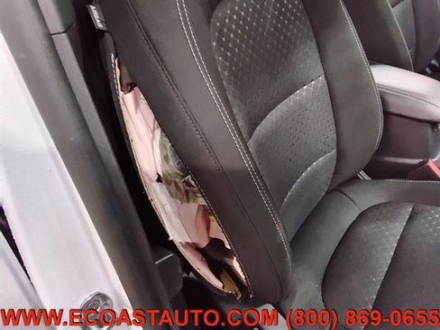 Used 2025 Ford Escape Active image 20