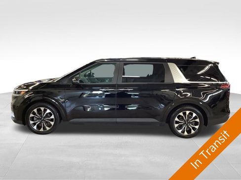 Certified 2023 Kia Carnival EX FWD image 3