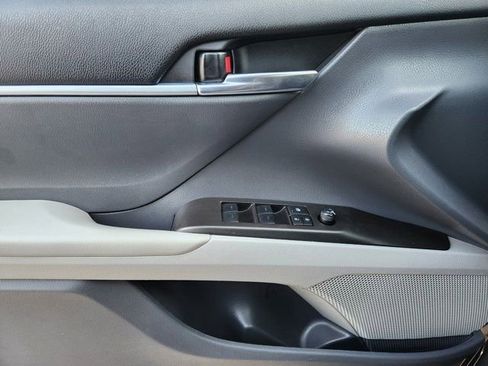 Used 2023 Toyota Camry LE image 25