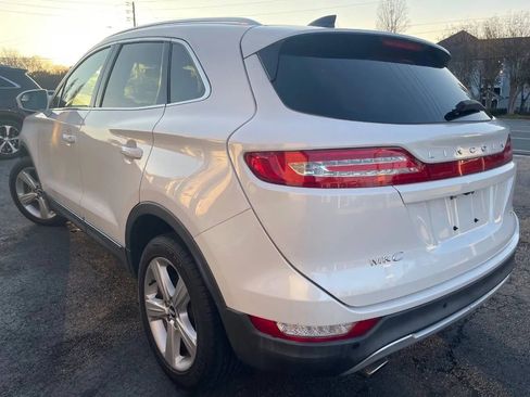 Used 2017 Lincoln MKC Premiere image 8