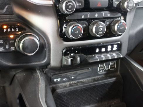 Used 2019 RAM 1500 Big Horn AWD/4WD image 16