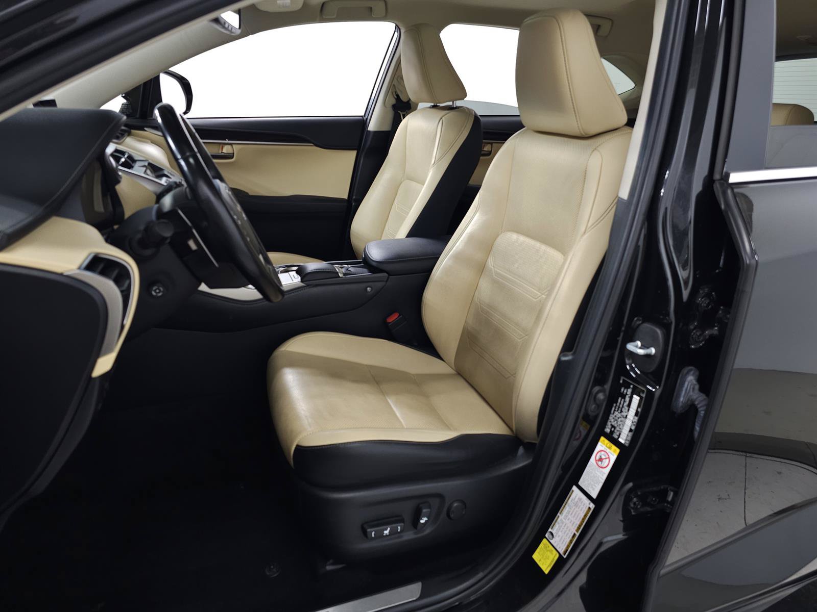 Used 2018 Lexus NX 300h AWD w/ Luxury Package image 14