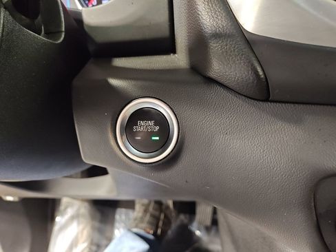 Used 2021 GMC Terrain SLE w/ Driver Convenience Package image 21