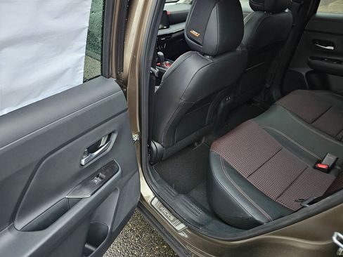 New 2026 Nissan Kicks SR w/ SR Premium Package image 5