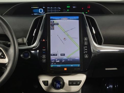 Used 2019 Toyota Prius Prime Advanced FWD image 22
