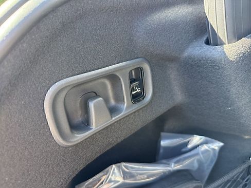 Certified 2025 Mercedes-Benz C 300 C 300 image 31