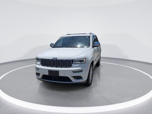 Used 2020 Jeep Grand Cherokee Summit AWD/4WD image 2