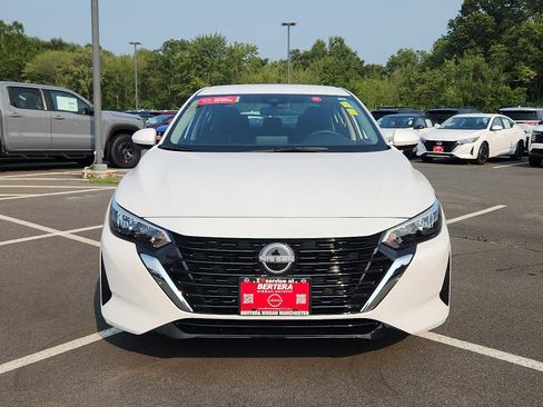 Certified 2024 Nissan Sentra SV image 2