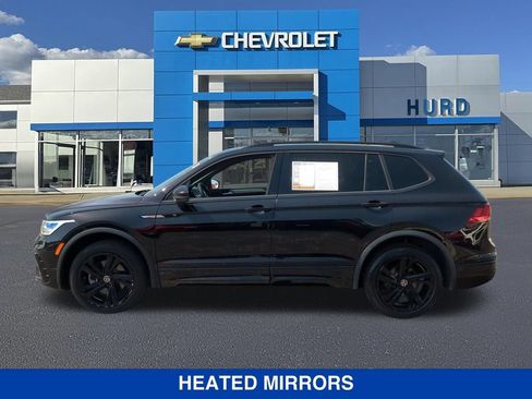 Used 2024 Volkswagen Tiguan SE R-Line AWD/4WD image 8