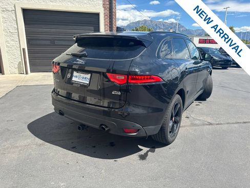 Used 2019 Jaguar F-PACE Prestige AWD/4WD image 7