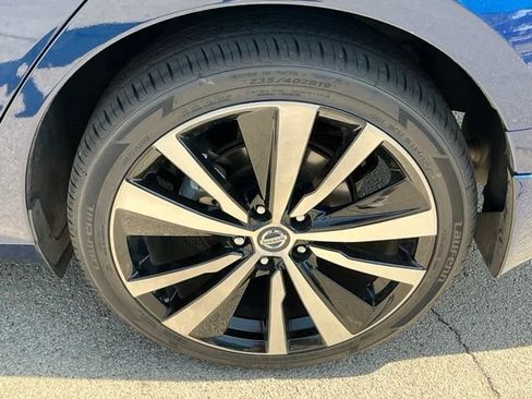 Used 2022 Nissan Altima 2.5 SR AWD/4WD image 5