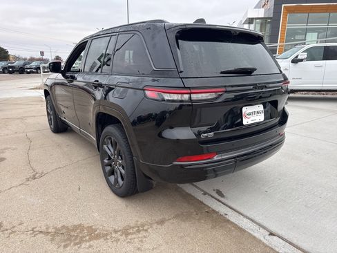 New 2026 Jeep Grand Cherokee Limited image 3