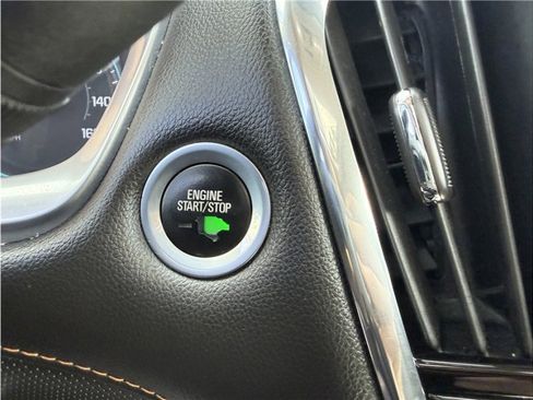 Used 2019 Chevrolet Traverse Premier w/ Redline Edition image 40