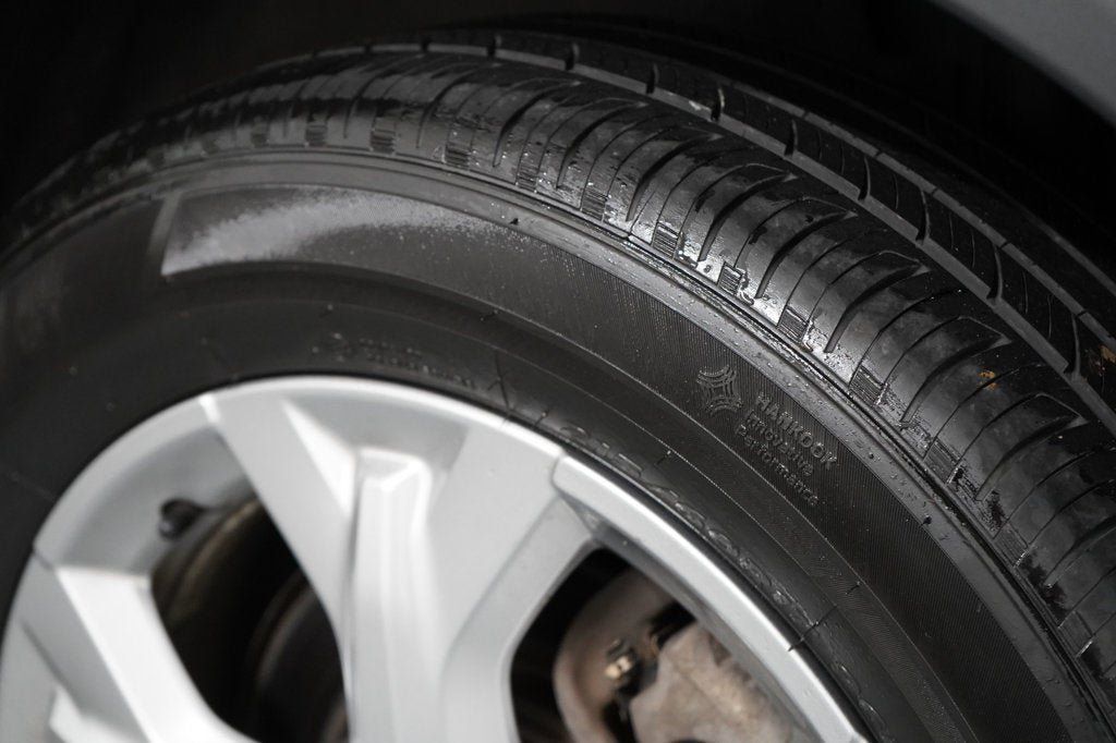 Used 2025 Honda HR-V LX image 36