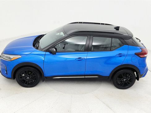 Used 2023 Nissan Kicks SR w/ SR Premium Package image 35