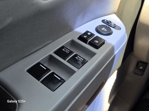 Used 2009 Honda Pilot EX-L image 40