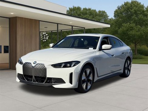 New 2026 BMW i4 eDrive40 w/ Premium Package image 2