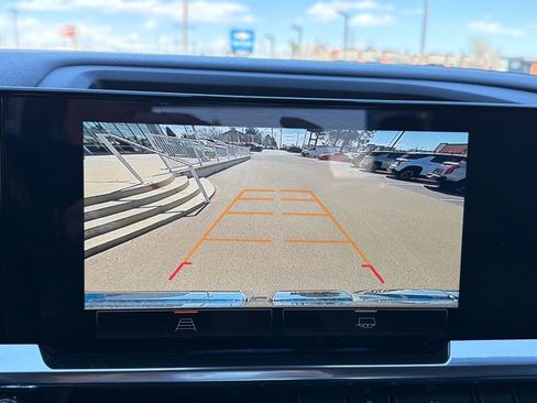 Used 2022 GMC Sierra 1500 Elevation image 20