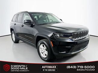 Used 2023 Jeep Grand Cherokee Laredo w/ Luxury Tech Group I RWD video 1
