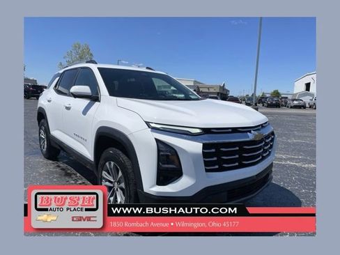 Used 2025 Chevrolet Equinox LT w/ Convenience Package II FWD image 1