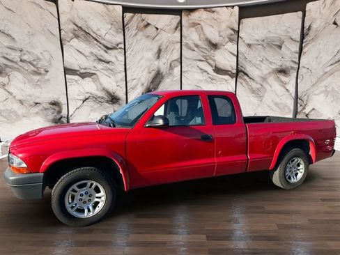 Used 2004 Dodge Dakota 2WD Club Cab w/ Tire & Handling Group image 5