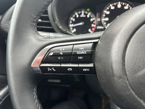 Used 2025 MAZDA MAZDA3 s image 33