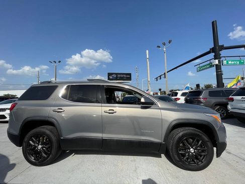 Used 2019 GMC Acadia SLT FWD image 4