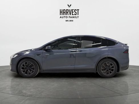 Used 2023 Tesla Model X image 2